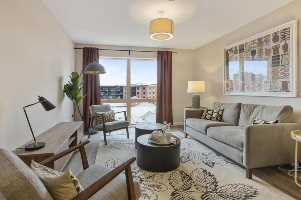 5* Luxury, City Centre, Brand New Development Belfast Buitenkant foto